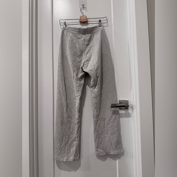 Uniqlo Gray Wide-Leg Lounge Pants - Picture 3 of 3